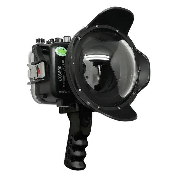 Carcaça Sony A6600 SeaFrogs 40M/130FT UW com Porta Dry Dome V.1 de 6" para lente E10-18mm (engrenagem de zoom incluída) com gatilho Pistol Grip de alumínio.